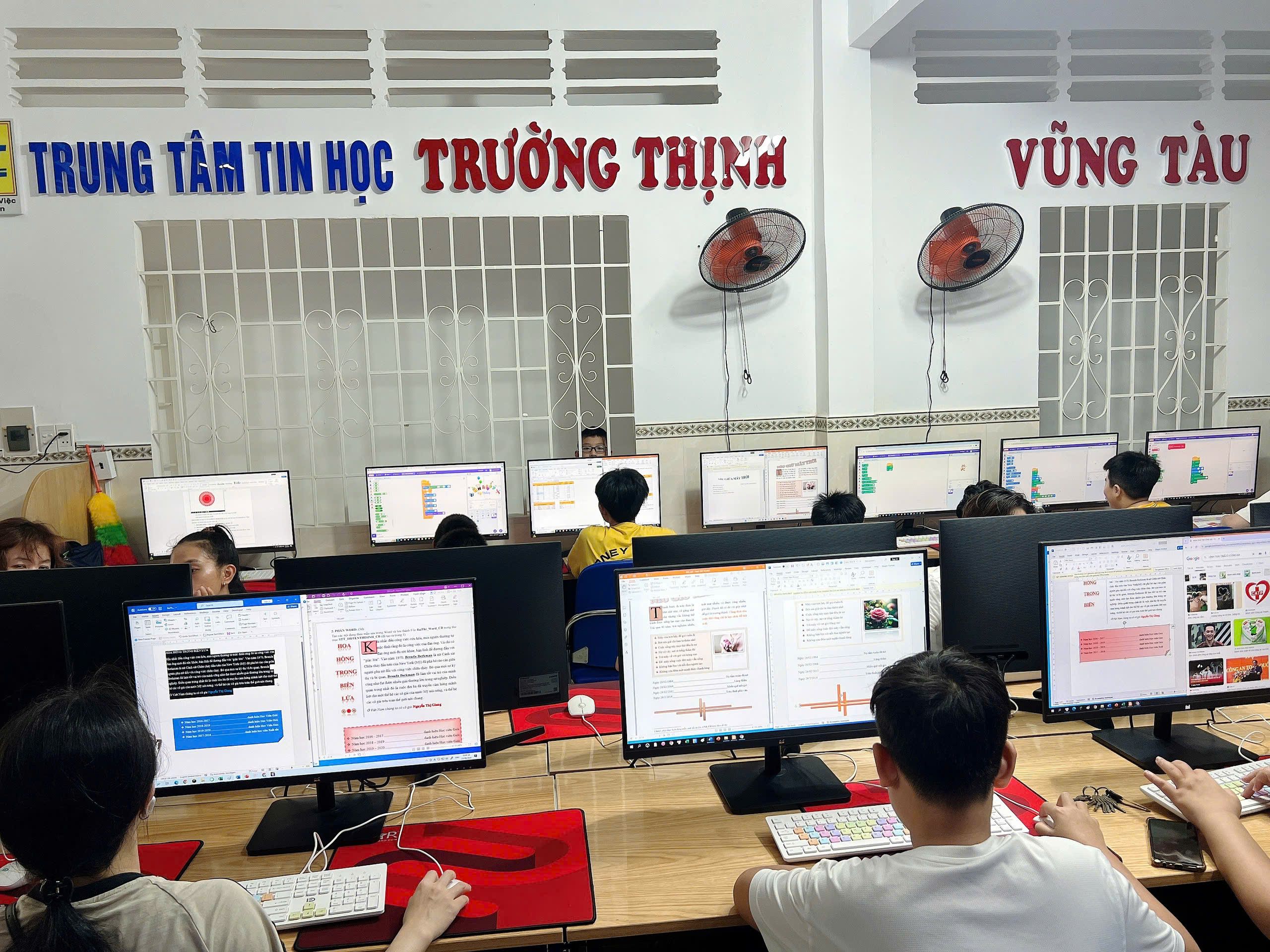 trung tâm tin học cho trẻ em vũng tàu